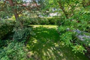 CHARMANTES DOMIZIL IN GARTENIDYLL – Die vollständige Adresse der Immobilie erhältst du vom Anbieter., 82166 Gräfelfing – Vorschaubild 11