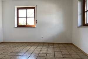 2-Zimmer-Maisonette-Wohnung in Weng-Fahrenzhausen mit Balkon und eigener Garage – ideal fü – Die vollständige Adresse der Immobilie erhältst du vom Anbieter., 85777 Fahrenzhausen – Vorschaubild 11