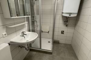 Attraktive 2-Zimmer-Wohnung in Pforzheim mit Einbauküche und Keller – Die vollständige Adresse der Immobilie erhältst du vom Anbieter., 75175 Südweststadt, Pforzheim – Vorschaubild 3