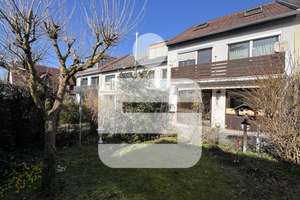 renovierungsbedürftiges RMH in Alterlangen...Ihr neues Zuhause mit Gestaltungspotenzial