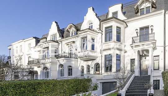 Bild von Elegante Stadtvilla mit großem Garten