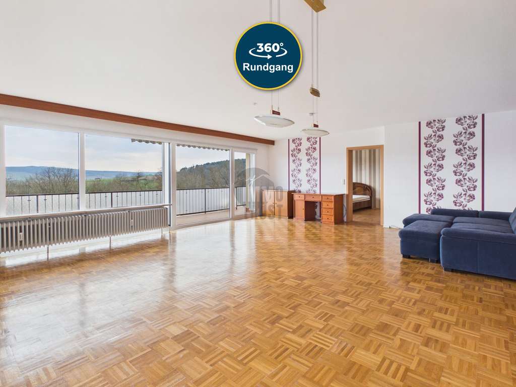 Immobilie in Bad Salzschlirf - EINZIGARTIGEN WEITBLICK ERLEBEN, RUHE GENIEßEN - DIREKTE WALDNÄHE - Bild 0