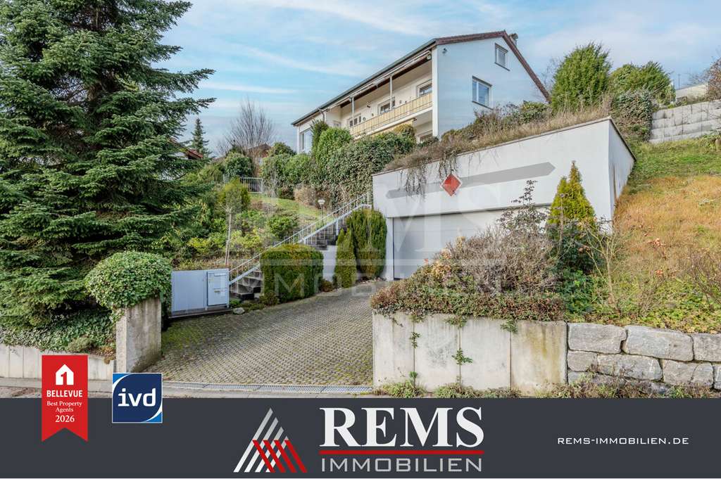 Immobilie in Plüderhausen - Großzügiges Zweifamilienhaus mit Weitblick und Garten in bevorzugter Lage von Plüderhausen - Bild 0