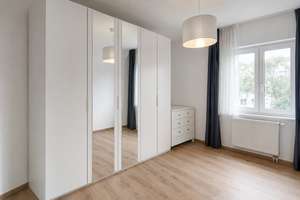 Stilvolle, möblierte 1,5-Zimmer-Wohnung mit sonnigem Balkon – bezugsfrei im Oktober – Bäckergasse 7, 86150 Lechviertel, östl. Ulrichsviertel, Augsburg – Vorschaubild 4