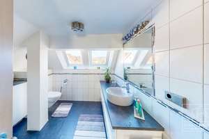 Modernisiertes Raumwunder im Herzen von Fischbach – Wohnen mit Dachterrasse & Waldblick – Bitscher Straße 1, 66996 Fischbach bei Dahn – Vorschaubild 21
