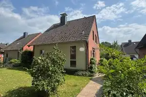 ***Wegberg-Kleingerichhausen! Freistehendes, liebevoll gepflegtes EFH mit schönem Gartengrund!*** – Heinsberg (Kreis) – Vorschaubild 1