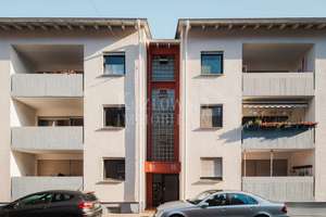 Zentral, ruhig, grün - Modernisierte Dachwohnung mit Loggia und Garage! – Die vollständige Adresse der Immobilie erhältst du vom Anbieter., 68199 Neckarau, Mannheim – Vorschaubild 2