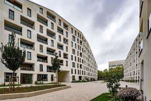 Möblierte 2-Zimmer-Wohnung mit Balkon in München – Gmunder Str. 14a, 81379 Obersendling, München – Vorschaubild 1