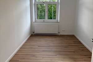***Erstbezug n. Sanierung: zentrale 3-ZKB-Whg. mit Einbauküche, Balkon, am Wittelsb. Park*** – Gögginger Straße 9 1/2, 86159 Antonsviertel, Augsburg – Vorschaubild 9