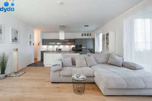 So geht Wohnen heute! Helle, großzügige 3 Zimmerwohnung mit toller EBK, Balkon und Smart-Home