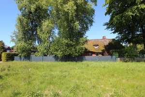 Charmantes und modernisiertes Reetdachhaus/EFH mit PV-Anlage und Garage in Ortsrandlage – Nordfriesland (Kreis) – Vorschaubild 4
