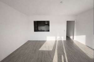 Renovierte- 2-Zimmer Wohnung mit Balkon – Burgwall  13, 38444 Rabenberg, Wolfsburg – Vorschaubild 2