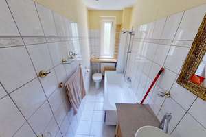 Property thumbnail 12