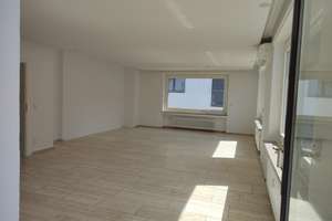 Exklusive 7-Zimmer-Wohnung im Mühlbachtal – mit Garten, EBK& Kaufoption (auch gesamtes Haus möglich) – Halbe Höhe 1, 45147 Holsterhausen, Essen – Vorschaubild 8