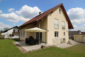 Seltenes Juwel in Sackgassenlage: Moderne Familien-Residenz auf traumhaften 1.400 m² Naturgrundstück – Die vollständige Adresse der Immobilie erhältst du vom Anbieter., 75050 Gemmingen – Vorschaubild 21