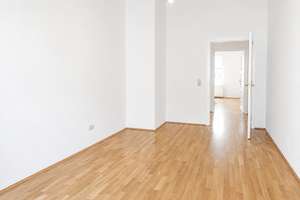 Direkt vom Eigentümer: Lichtdurchflutete Dachgeschosswohnung mit moderner Wohnküche – Daiserstraße 9, 81371 Sendlinger Feld, München – Vorschaubild 4