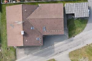 Wohnen wo andere Urlaub machen!
Bezahlbares Wohlfühlhaus mit viel Platz und tollen Möglichkeiten! – Die vollständige Adresse der Immobilie erhältst du vom Anbieter., 94556 Neuschönau – Vorschaubild 9
