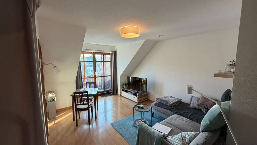 Immobilie in Zolling - KAPITALANLAGE MIT CHARME!!! Gepflegte 2,5-Zimmer-Maisonette-Eigentumswohnung mit Süd-Balkon - Bild 0