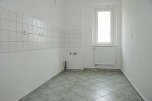 Tolle 2-Raum-Wohnung zum Sofortbezug – Sachsenring 10, 9127 Gablenz, Chemnitz – Vorschaubild 4