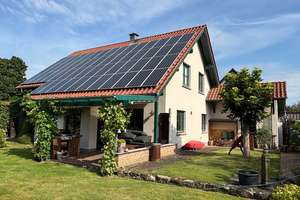 Gepflegtes 4,5-Zimmer Haus mit Garage in Rheine – Die vollständige Adresse der Immobilie erhältst du vom Anbieter., 48429 Rheine – Vorschaubild 1