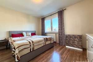 Property thumbnail 11