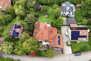 Exklusive Villa nahe Wörthsee | Wintergarten, Kamin, großer Garten | Ideal für Mehrgenerationen – Die vollständige Adresse der Immobilie erhältst du vom Anbieter., 82266 Inning am Ammersee – Vorschaubild 1