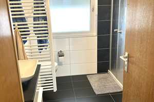 !!! RESERVIERT !!!
Ihr Familientraum mit Garten, Balkon und 2 Garagen in einer ruhigen Wohngegend – Mannheim – Vorschaubild 10