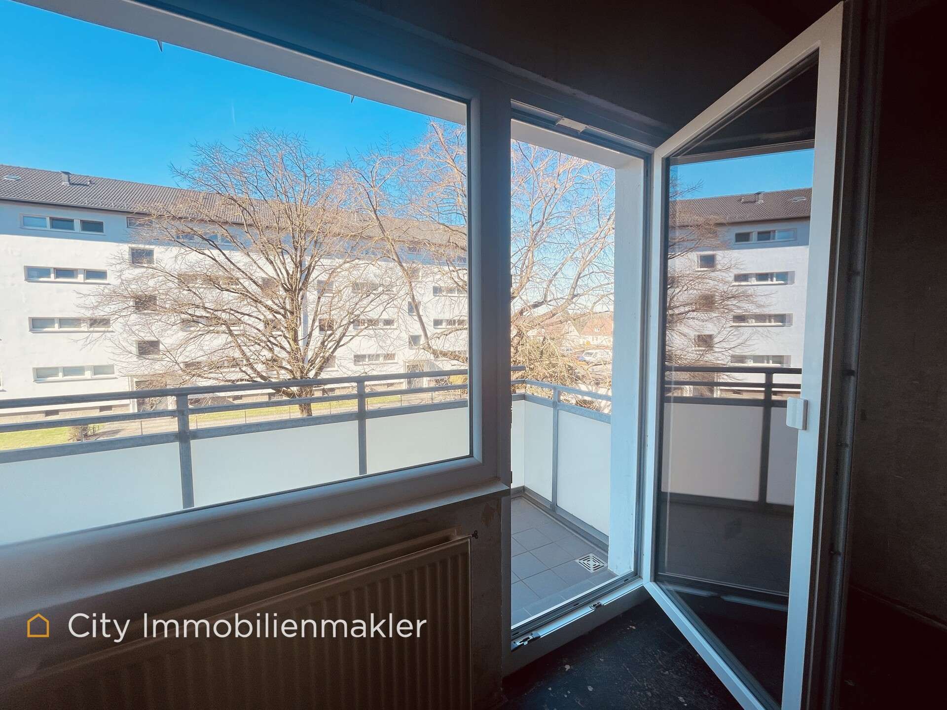 "Charmante 3-Zi.-Wohnung mit Balkon, grünem Ausblick und Entwicklungspotenzial in Hannover-Misburg", Hannover – Bild 4