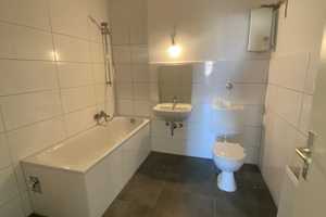 schöne 2 ZKB Wohnung im 1.OG *ab sofort* zu vermieten – Vulkanstraße 242, 47807 Krefeld – Vorschaubild 7