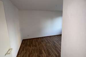 3-Zimmer-Wohnung im Erdgeschoss in Remscheid sucht nette Nachmieter – Peterstraße 12, 42853 Nordstadt, Remscheid – Vorschaubild 5