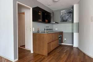 Architektonisches Juwel: Studio-Apartment mit Sonnenterrasse – Die vollständige Adresse der Immobilie erhältst du vom Anbieter., 12247 Lankwitz, Berlin – Vorschaubild 6