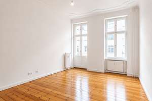 Stilvoll sanierte 2-Zi.-Altbauwohnung mit Balkon, Aufzug & Stuck in ruhiger Nebenstraße – Die vollständige Adresse der Immobilie erhältst du vom Anbieter., 13347 Wedding, Berlin – Vorschaubild 1