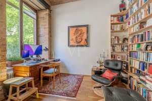Loft-Charakter im Erdgeschoss mit Terrasse und Tiefgaragenplatz im beliebten Prenzlauer Berg – Berlin – Vorschaubild 3