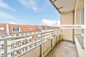 IMMOBERLIN.DE - Helle Wohnung mit Loggia in attraktiver Lage
