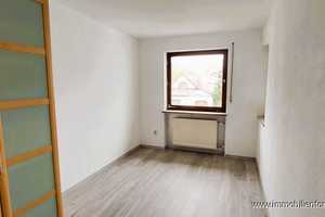 Gepflegtes, großzügiges Reihenhaus, mit außergewöhnlichem Esszimmer in ruhiger Ortslage! – München – Vorschaubild 10