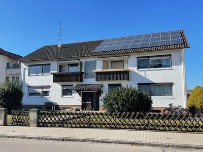 Dreizimmerwohnung mit Garage zu verkaufen