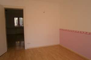 Großzügige 5-Zimmer-Wohnung mit Garten & Balkon in Pforzheim Süd-West  – Schwarzwaldstr. 43, 75173 Südweststadt, Pforzheim – Vorschaubild 3