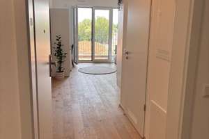 Erstbezug! Möbliertes Studentenapartment mit Balkon und EBK direkt an der Uni – Otto-Hahn-Straße 40, 93053 Galgenberg, Regensburg – Vorschaubild 5