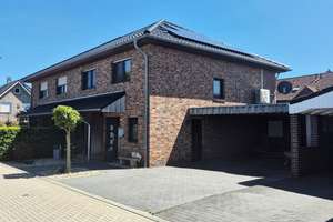 *provisionsfrei* Moderne Doppelhaushälfte mit PV-Anlage, Doppelcarport & neuer Terrasse  – Fasanenweg 11a, 48499 Salzbergen – Vorschaubild 1