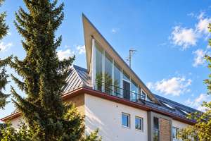 Exklusives Dachgeschoss mit besonderem Flair: Wohnen in begehrter Lage von Lichterfelde-West – 12203 Lichterfelde, Berlin – Vorschaubild 12