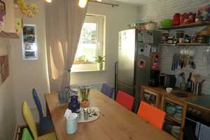 ***Bahnhofsnah mit Garten: Ruhige, helle 2 Zimmer- EG-Wohnung, möbliert & Küche – Philadelphiastraße 127-129, 47799 Krefeld – Vorschaubild 5