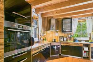 Familientraum mit Wellnessfaktor auf Pferdehof! Kamin • Sauna • Jacuzzi • Pool • Gästehaus – Die vollständige Adresse der Immobilie erhältst du vom Anbieter., 14624 Dallgow-Döberitz – Vorschaubild 5