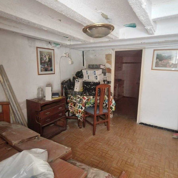Haus zum Verkauf zur Renovierung