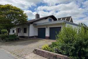 Großzügiges Einfamilienhaus mit 8 Zimmern in Mörlenbach – Kiefernweg 4, 69509 Mörlenbach – Vorschaubild 2