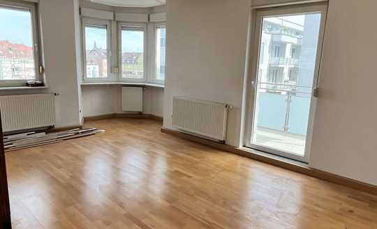 Charmante Altbauwohnung in Toplage: 5-Zimmer mitten in Friedrichshafen ohne Makler