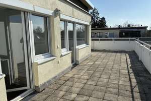 FREI! 2-Zimmer Dachterrassentraum in Trudering inkl. 30 QM großem Hobbyraum + extra Keller – Stieglitzweg 8, 81827 Waldtrudering, München – Vorschaubild 21