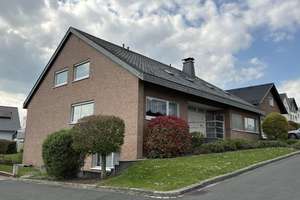 Wohnen mit Weitblick: Großes Einfamilienhaus mit Einliegerwohnung in Top-Lage – Die vollständige Adresse der Immobilie erhältst du vom Anbieter., 58739 Wickede (Ruhr) – Vorschaubild 4