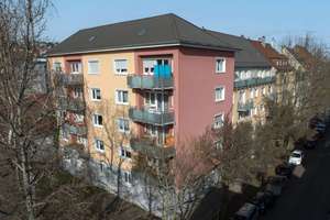 Modernes Wohnen mit Tageslichtbad – 2-Zi.-Wohnung in zentraler Lage