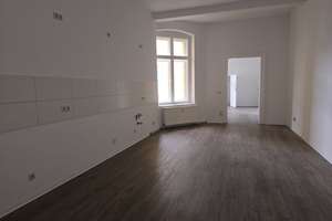 Geräumige und sonnige Wohnung direkt neben Theater zu vermieten. – Demianiplatz 29-30, 2826 Innenstadt, Görlitz – Vorschaubild 11