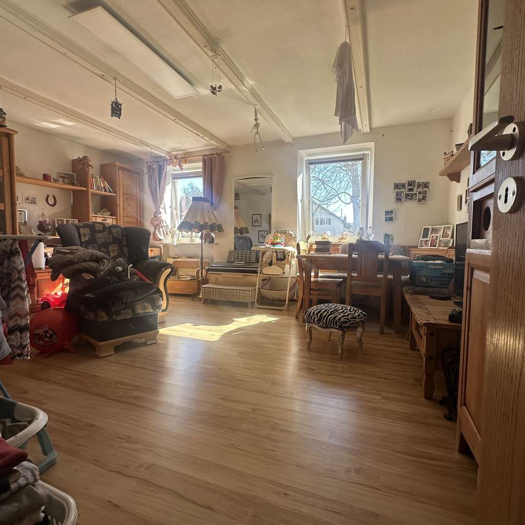 Immobilie in Fuchstal - Sonnige Zweizimmerwohnung mit schönem Garten - Bild 3